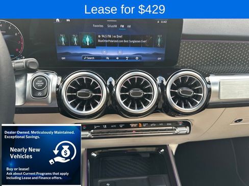 Used 2025 Mercedes-Benz GLB 250 4MATIC image 8
