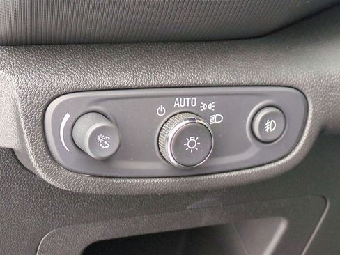 Used 2023 Chevrolet TrailBlazer ACTIV image 18