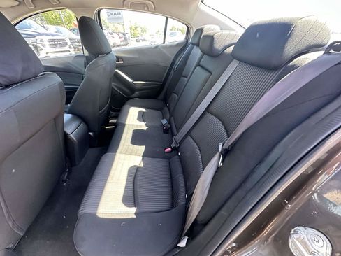 Used 2016 MAZDA MAZDA3 i Sport w/ Preferred Equipment Package FWD image 26