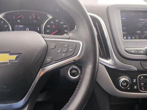Used 2019 Chevrolet Equinox LT FWD image 16