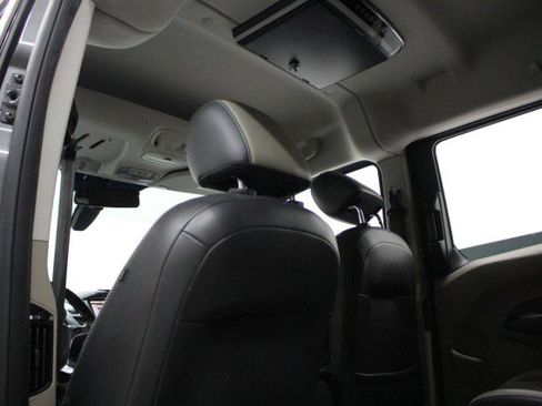 Used 2016 Ford Transit Connect Titanium image 31