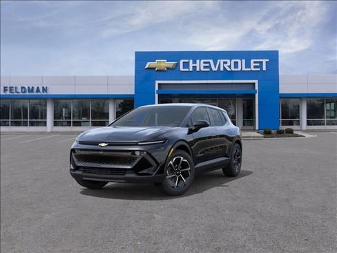 New 2026 Chevrolet Equinox EV LT image 8