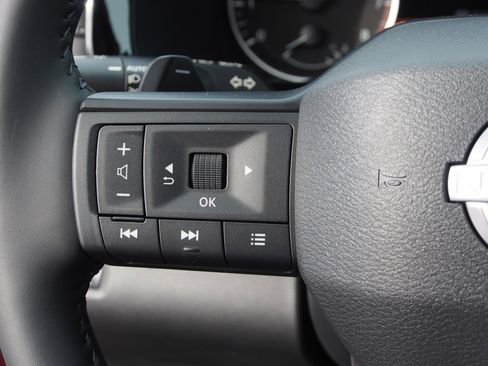 New 2026 Nissan Pathfinder SV image 20