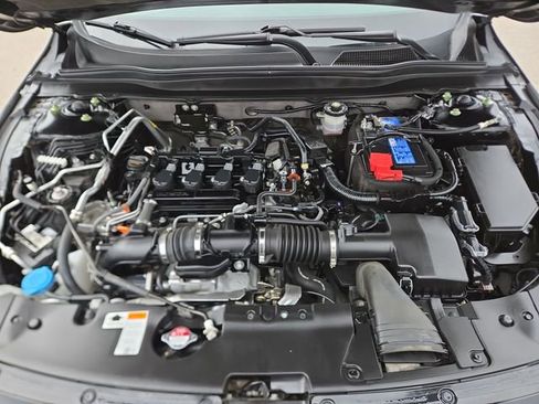 Used 2022 Honda Accord Sport image 36