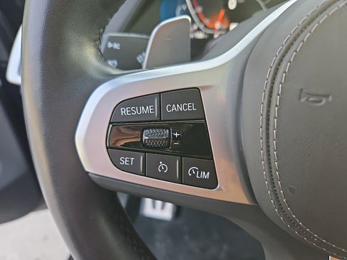 Used 2023 BMW X5 xDrive40i w/ Executive Package image 23