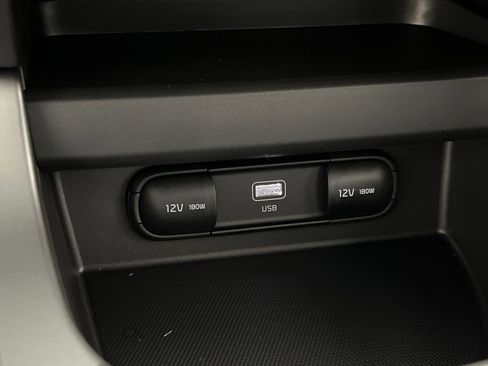 New 2026 Kia Seltos LX image 32