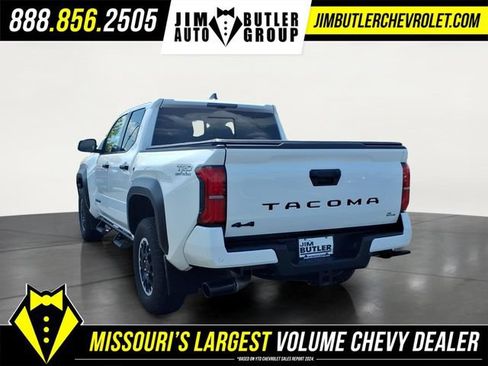 Used 2024 Toyota Tacoma TRD Off-Road w/ TRD Off Road Upgrade Package AWD/4WD image 3