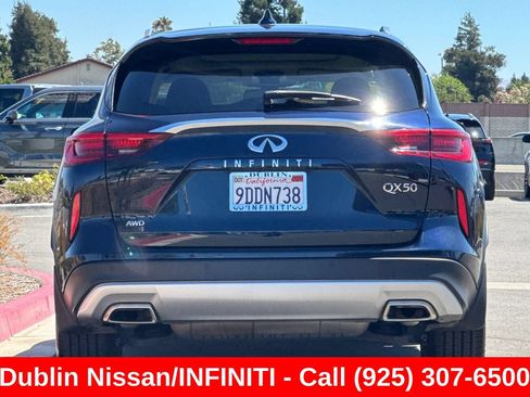 Used 2022 INFINITI QX50 Sensory w/ Cargo Package AWD/4WD image 5