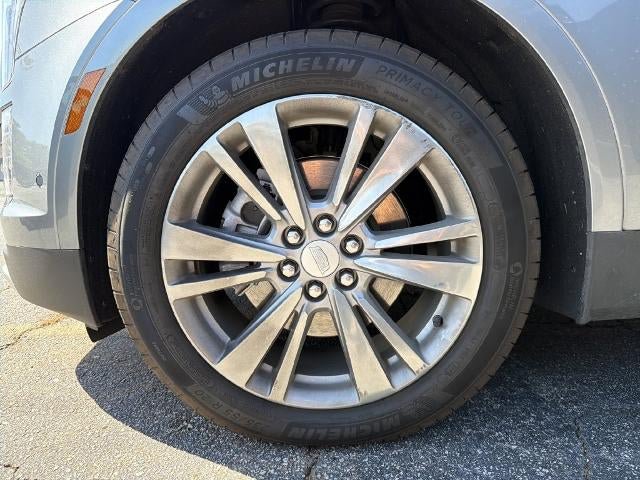 Used 2024 Cadillac XT5 Premium Luxury w/ Technology Package FWD image 6
