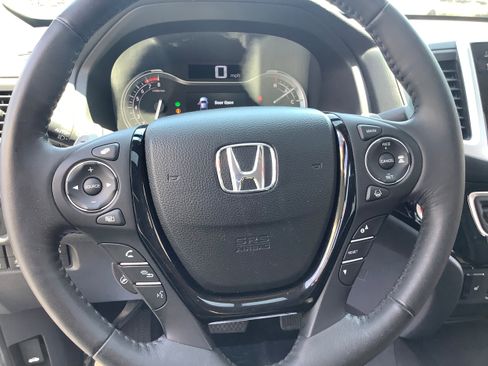 Used 2020 Honda Ridgeline RTL-E image 17