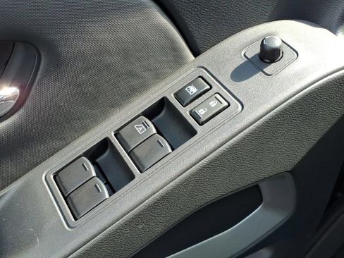 Certified 2023 Nissan Frontier SV w/ Technology Package AWD/4WD image 19