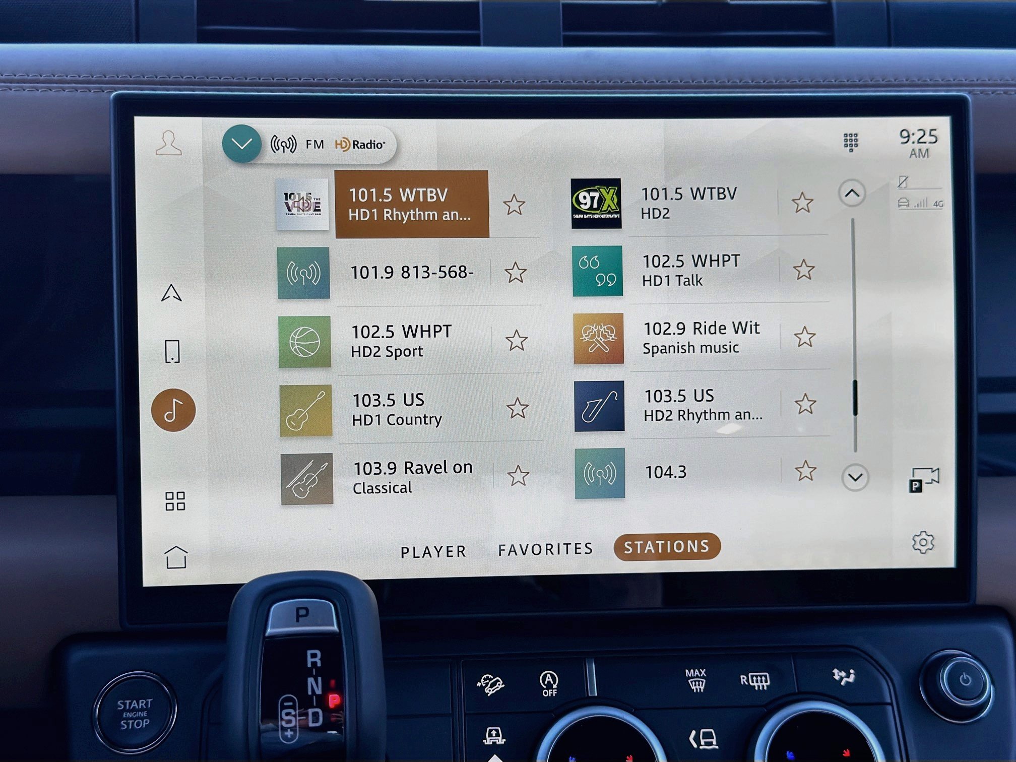 New 2026 Land Rover Defender 110 X-Dynamic SE AWD/4WD image 31