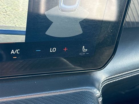 Used 2024 Ford Mustang Premium image 23