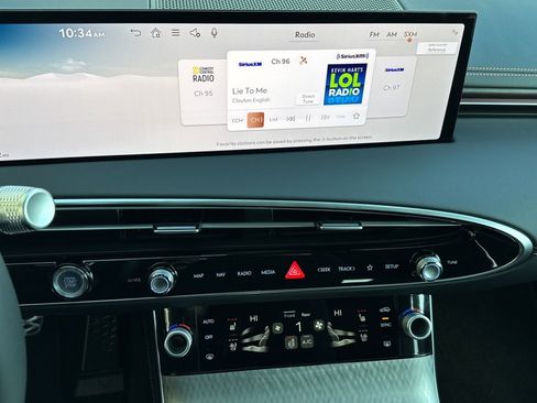 New 2026 Genesis GV70 2.5T Sport Prestige image 6