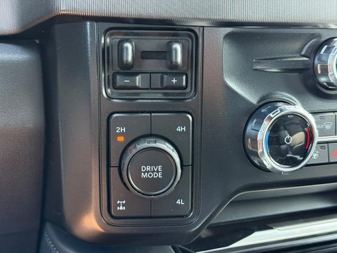 New 2026 Ford F350 Platinum image 17