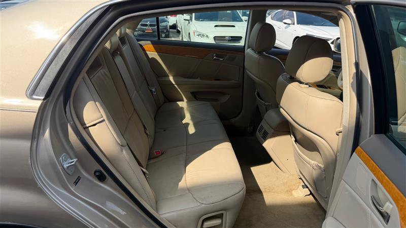 Used 2007 Toyota Avalon Limited FWD image 18