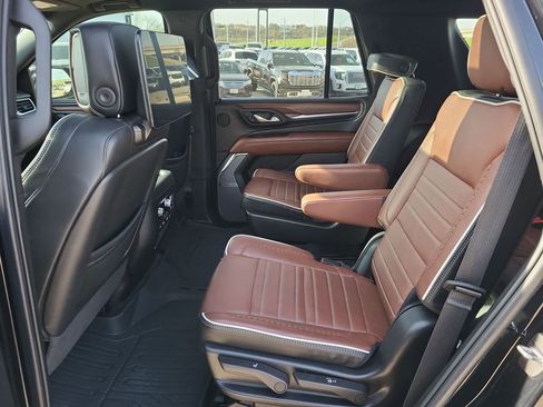 Used 2024 GMC Yukon Denali Ultimate image 26