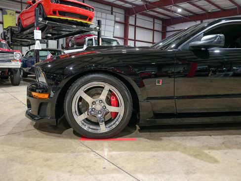 Used 2008 Ford Mustang GT Premium RWD image 3