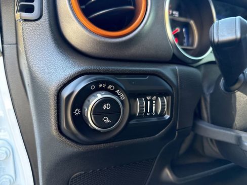 Used 2021 Jeep Gladiator Mojave image 31