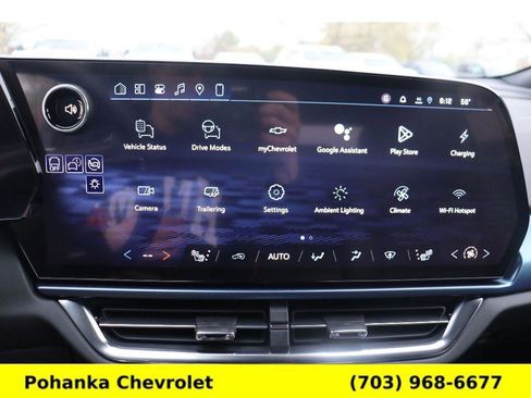New 2026 Chevrolet Equinox EV LT FWD image 14