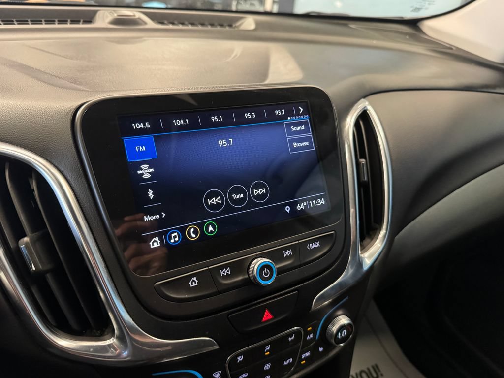 Used 2021 Chevrolet Equinox LT AWD/4WD image 14