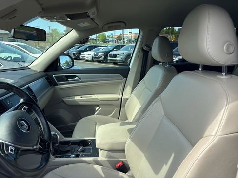 Used 2018 Volkswagen Atlas SE AWD/4WD image 9