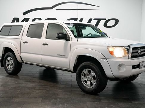 Used 2006 Toyota Tacoma PreRunner RWD image 7