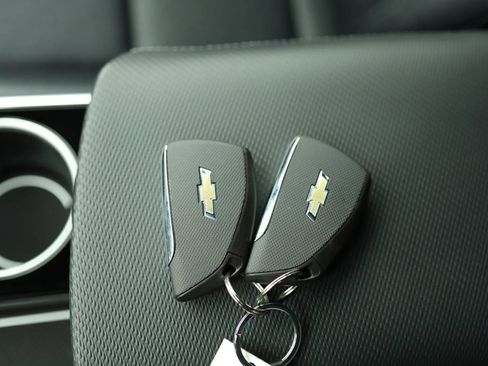 Used 2026 Chevrolet Equinox LT w/ Convenience Package II image 30