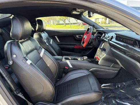 Used 2020 Ford Mustang Shelby GT500 w/ Technology Package image 37