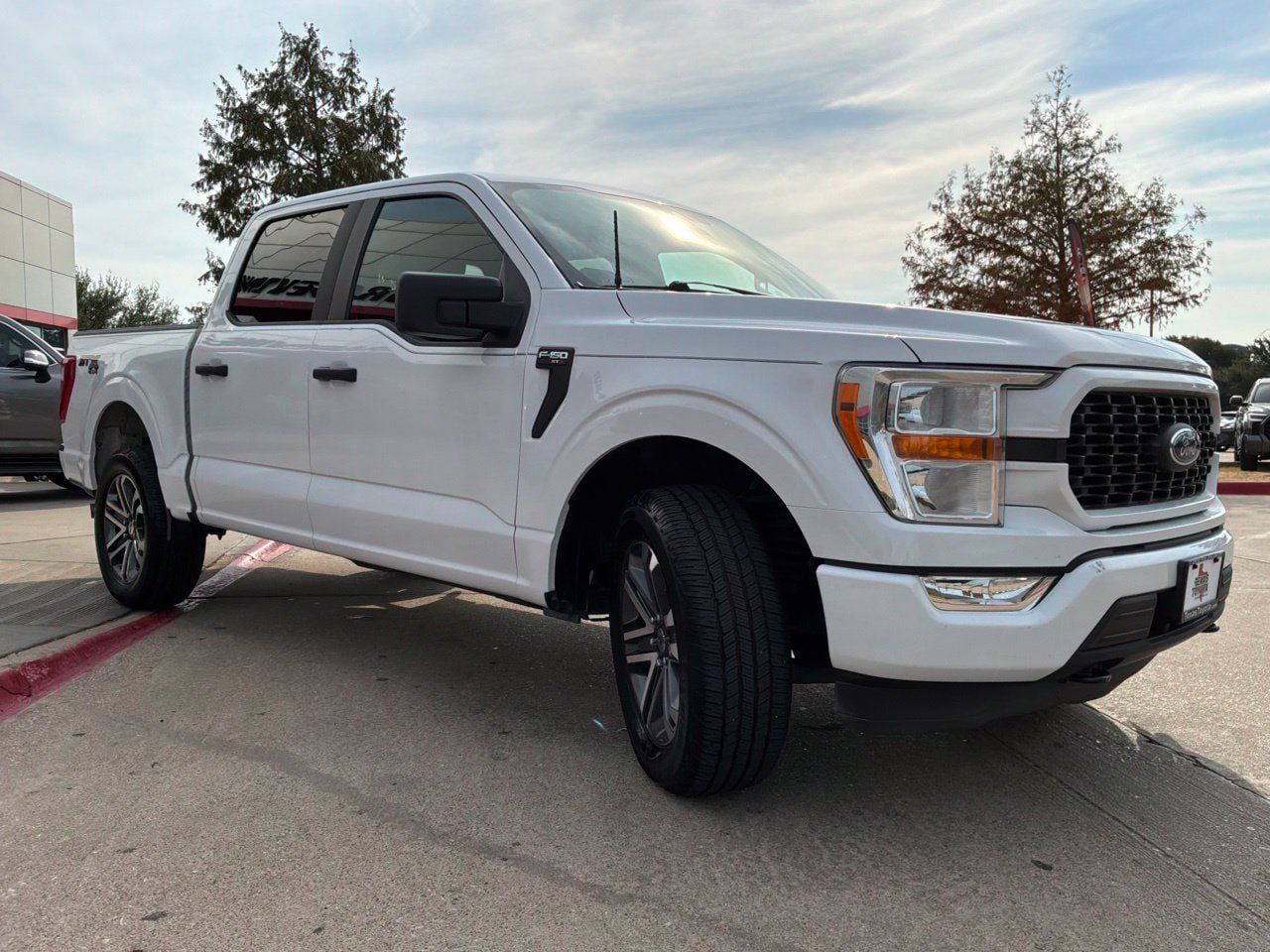 Used 2021 Ford F150 XL w/ STX Appearance Package AWD/4WD image 4