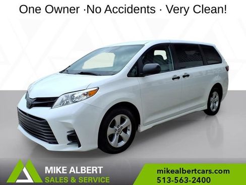 Used 2020 Toyota Sienna L FWD image 3