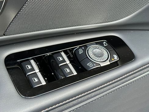 Used 2026 Lincoln Nautilus Premier image 14