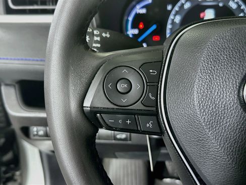 Used 2025 Toyota RAV4 XSE w/ Weather Package AWD/4WD image 16