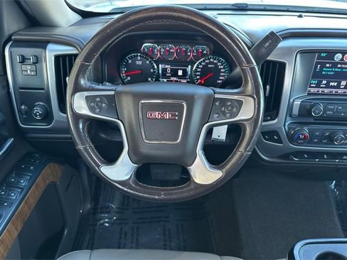 Used 2018 GMC Sierra 1500 SLT image 17