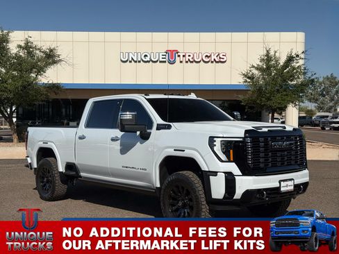 Used 2026 GMC Sierra 2500 Denali Ultimate AWD/4WD image 3