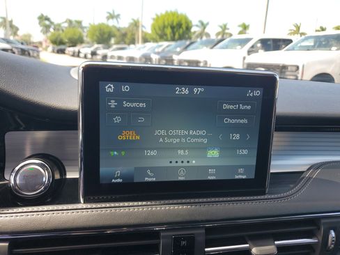 Used 2021 Lincoln Corsair FWD w/ Equipment Group 101A image 24