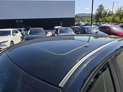 New 2025 MAZDA CX-5 Carbon Edition image 8