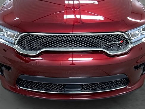 Used 2024 Dodge Durango SXT image 16