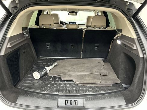 Used 2022 Lincoln Corsair AWD w/ Premium Package image 23
