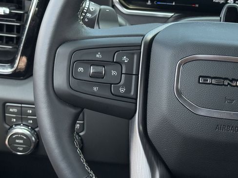 Used 2026 GMC Sierra 1500 Denali Ultimate AWD/4WD image 12
