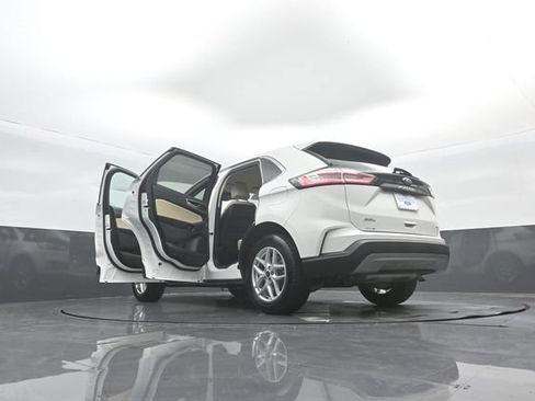 Certified 2024 Ford Edge SEL w/ Convenience Package AWD/4WD image 46