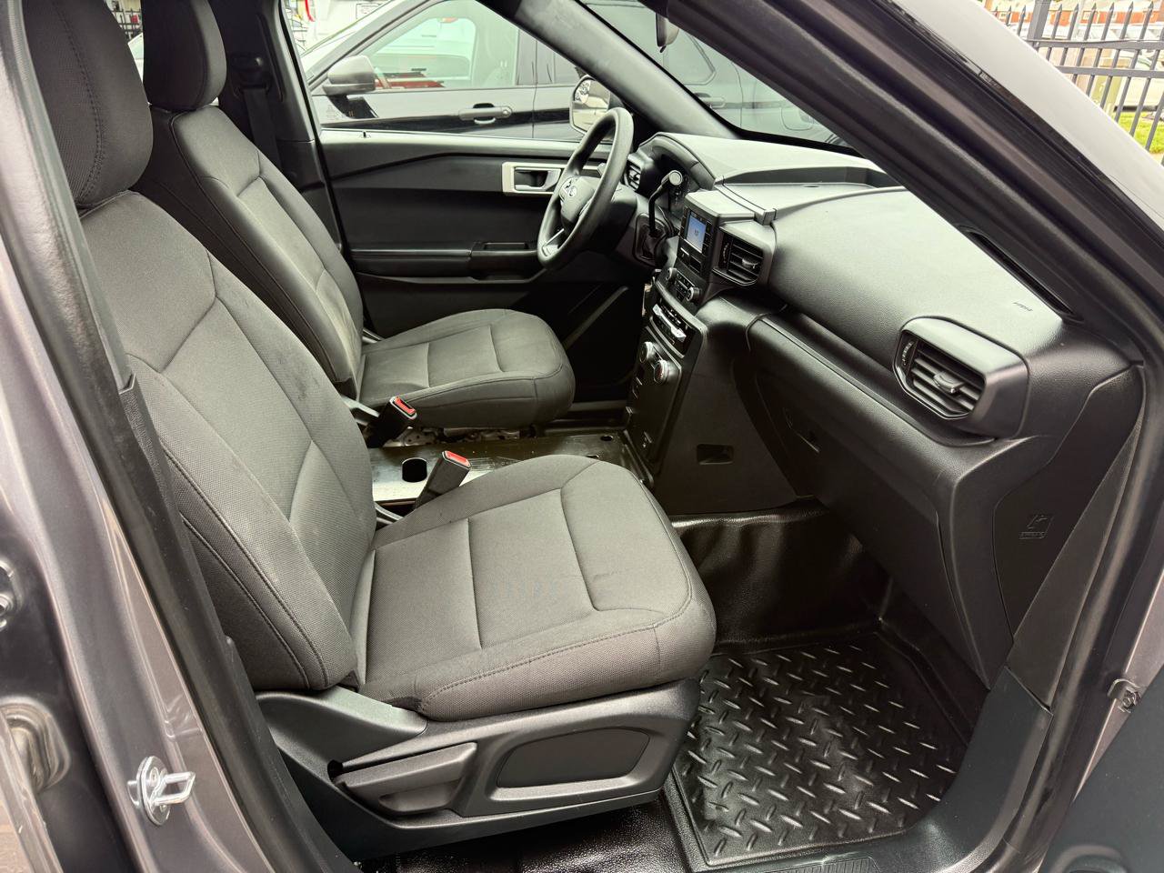 Used 2021 Ford Explorer 4WD Police Interceptor image 25