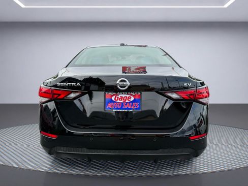Used 2021 Nissan Sentra SV FWD image 5