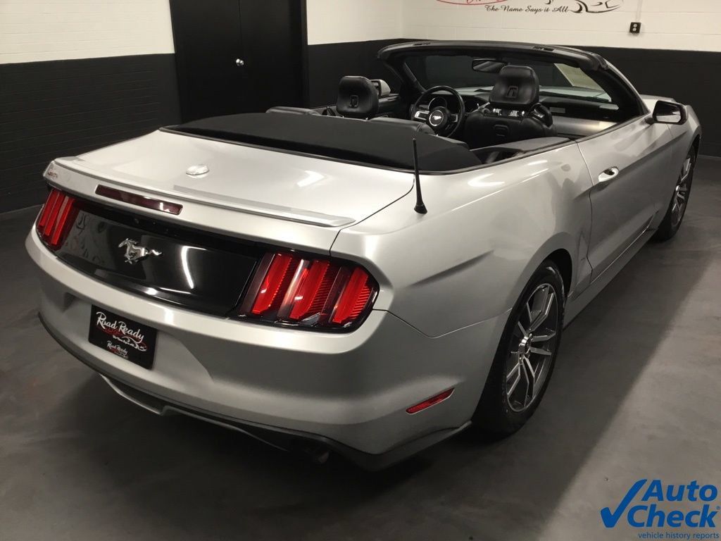 Used 2016 Ford Mustang Premium RWD image 11