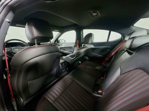 Used 2023 Genesis G70 2.0T w/ Sport Prestige Package RWD image 13