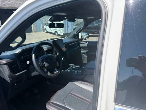 Used 2023 Ford Expedition Max Limited AWD/4WD image 6