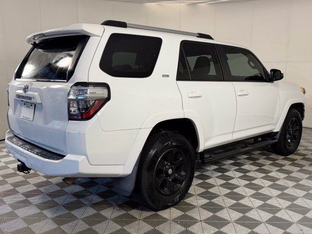 Used 2021 Toyota 4Runner SR5 RWD image 8