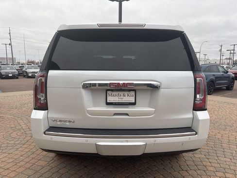 Used 2016 GMC Yukon Denali w/ Open Road Package image 6