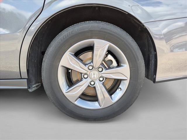 Used 2024 Honda Odyssey EX image 6