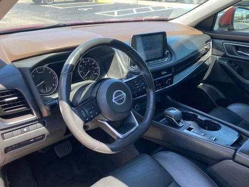 Used 2021 Nissan Rogue SL FWD image 14